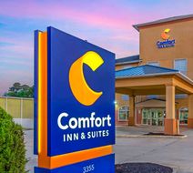Comfort Inn & Suites Exterior