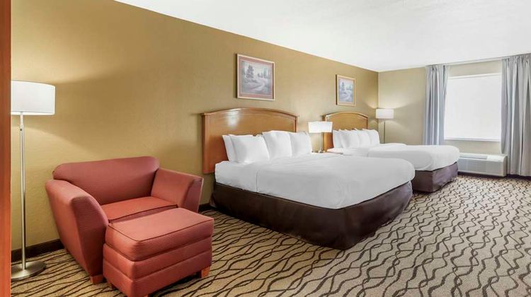 Comfort Inn & Suites Room