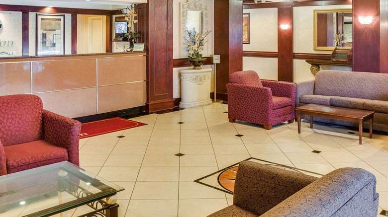 <b>Clarion Inn Fredericksburg North Lobby</b>. Images powered by <a href="https://iceportal.shijigroup.com/" title="IcePortal" target="_blank">IcePortal</a>.