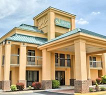Quality Inn Thornburg Exterior