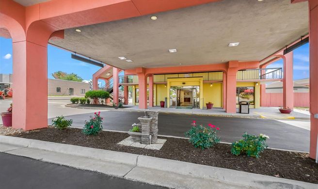 Quality Inn Fredericksburg, Central Park Exterior