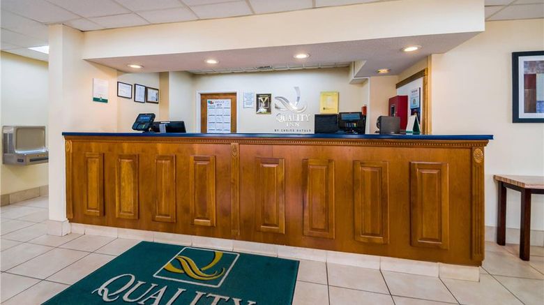 <b>Quality Inn Fredericksburg, Central Park Lobby</b>. Images powered by <a href="https://iceportal.shijigroup.com/" title="IcePortal" target="_blank">IcePortal</a>.