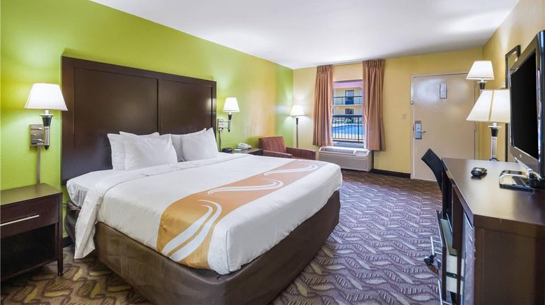 <b>Quality Inn Fredericksburg, Central Park Room</b>. Images powered by <a href="https://iceportal.shijigroup.com/" title="IcePortal" target="_blank">IcePortal</a>.