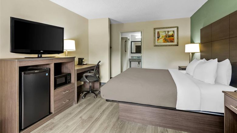 <b>Quality Inn Hillsville Room</b>. Images powered by <a href="https://iceportal.shijigroup.com/" title="IcePortal" target="_blank">IcePortal</a>.