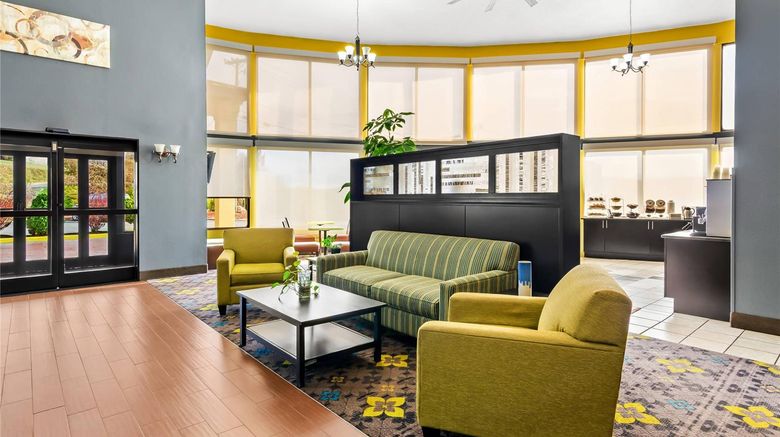 <b>Quality Inn Hillsville Lobby</b>. Images powered by <a href="https://iceportal.shijigroup.com/" title="IcePortal" target="_blank">IcePortal</a>.