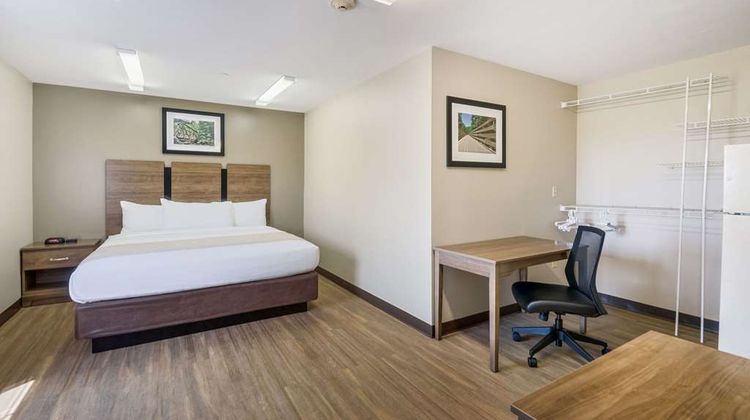 Suburban Studios Washington Dulles Room