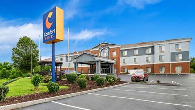 Comfort Suites