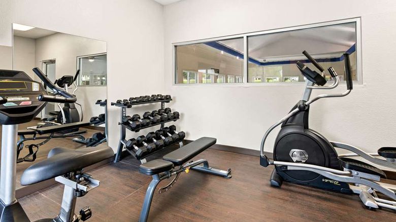 <b>Comfort Suites Health</b>. Images powered by <a href="https://iceportal.shijigroup.com/" title="IcePortal" target="_blank">IcePortal</a>.