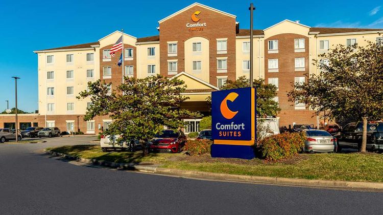 Comfort Suites Suffolk-Chesapeake Exterior