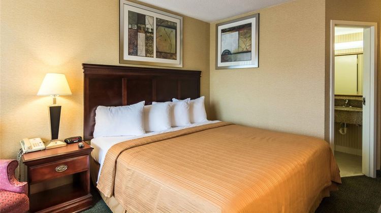 Quality Inn Manassas Room