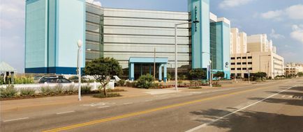 Surfbreak Oceanfront, an Ascend Hotel Exterior