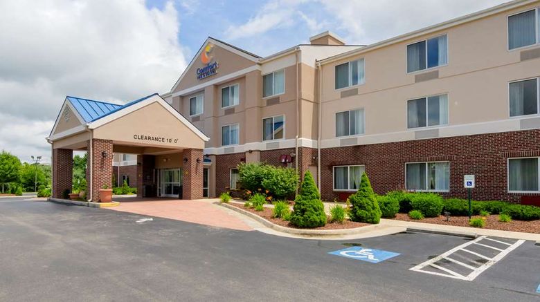 <b>Comfort Inn - Hillsville Exterior</b>. Images powered by <a href="https://iceportal.shijigroup.com/" title="IcePortal" target="_blank">IcePortal</a>.