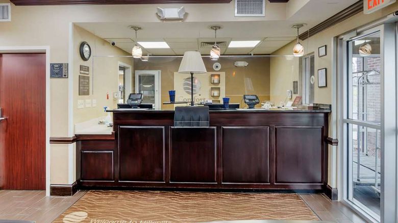 <b>Comfort Inn - Hillsville Lobby</b>. Images powered by <a href="https://iceportal.shijigroup.com/" title="IcePortal" target="_blank">IcePortal</a>.
