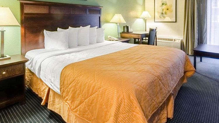 Rodeway Inn & Suites Central Room