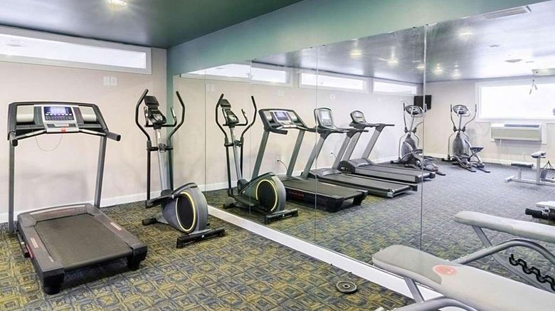 <b>Rodeway Inn & Suites Central Health</b>. Images powered by <a href="https://iceportal.shijigroup.com/" title="IcePortal" target="_blank">IcePortal</a>.