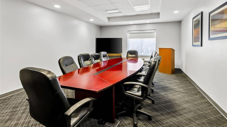 Comfort Suites Salem Meeting