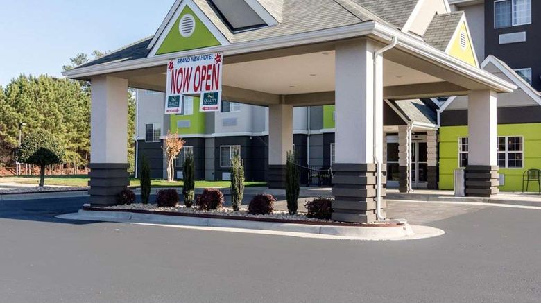 <b>Quality Inn & Suites, Ashland Exterior</b>. Images powered by <a href="https://iceportal.shijigroup.com/" title="IcePortal" target="_blank">IcePortal</a>.