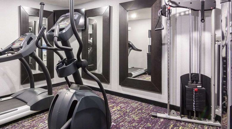 <b>Quality Inn & Suites, Ashland Health</b>. Images powered by <a href="https://iceportal.shijigroup.com/" title="IcePortal" target="_blank">IcePortal</a>.