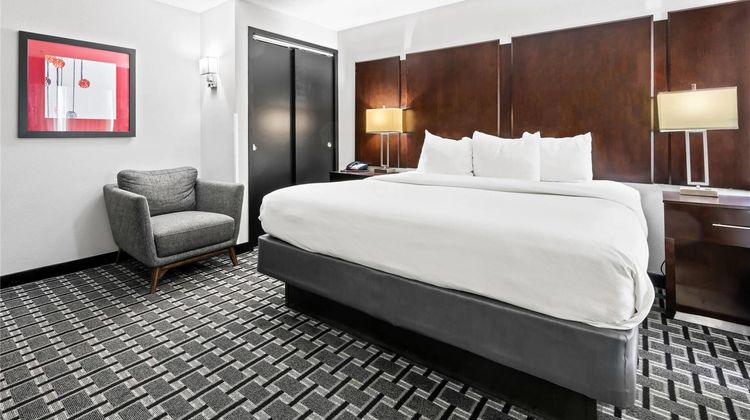Comfort Suites Historic Area Suite
