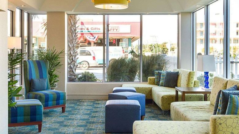 <b>Comfort Suites Beachfront Lobby</b>. Images powered by <a href="https://iceportal.shijigroup.com/" title="IcePortal" target="_blank">IcePortal</a>.