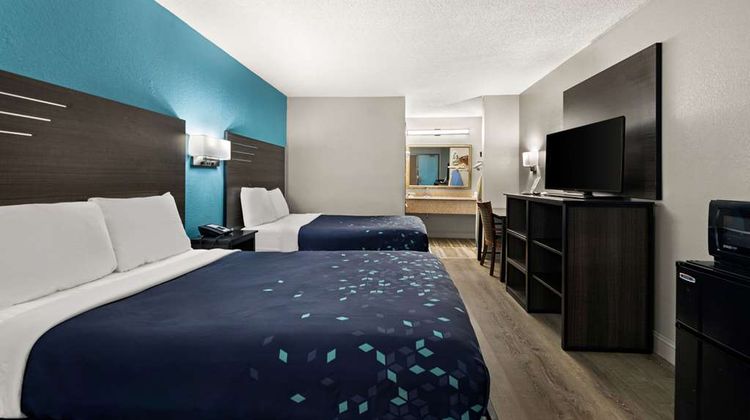 Rodeway Inn Richmond West End Room