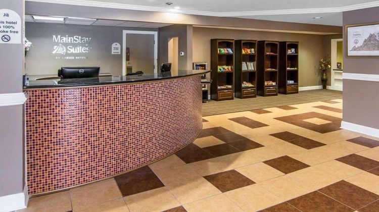 MainStay Suites Williamsburg Lobby