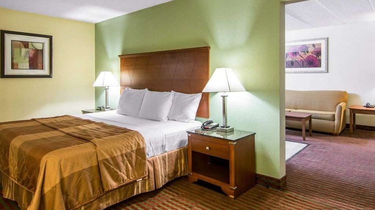 MainStay Suites Williamsburg Suite