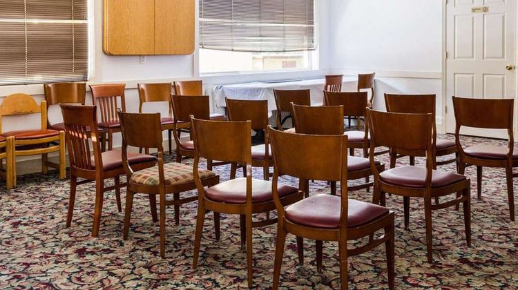 Rodeway Inn Colonial Heights I-95 Meeting