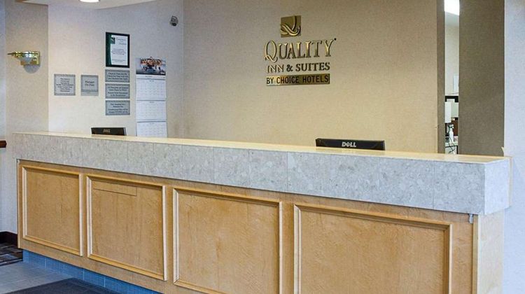 Quality Inn & Suites Lobby