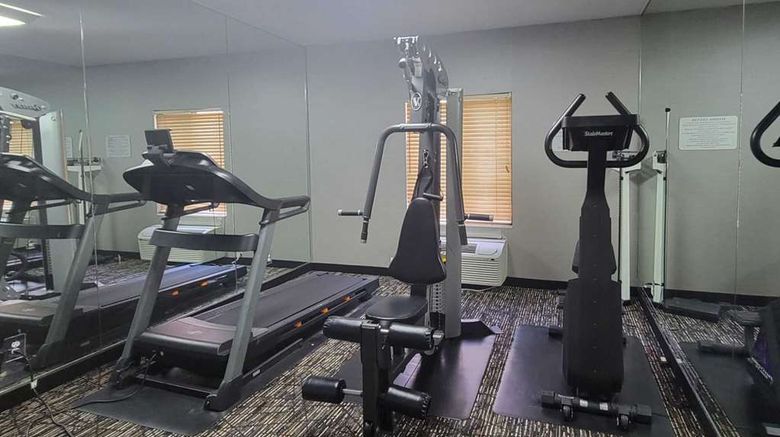 <b>Quality Inn & Suites Health</b>. Images powered by <a href="https://iceportal.shijigroup.com/" title="IcePortal" target="_blank">IcePortal</a>.