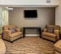 Sleep Inn and Suites Clintwood Lobby