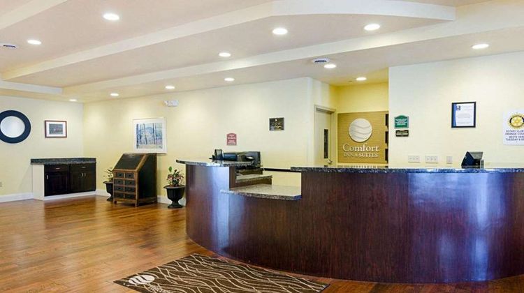 Comfort Inn and Suites Orange Montpelier Lobby
