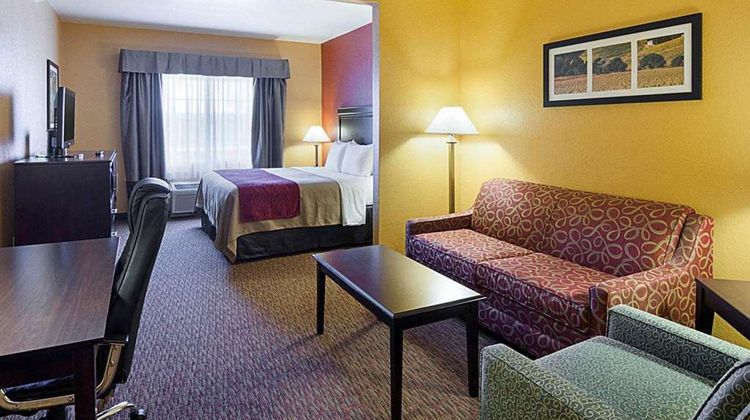 Comfort Inn and Suites Orange Montpelier Suite