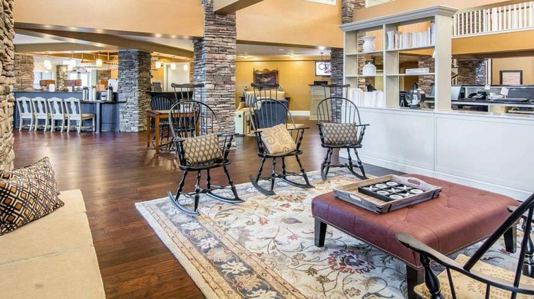 <b>Bluegreen Vacations Shenandoah Crossing Lobby</b>. Images powered by <a href="https://iceportal.shijigroup.com/" title="IcePortal" target="_blank">IcePortal</a>.