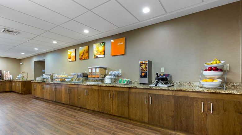 <b>Comfort Suites Fredericksburg South Restaurant</b>. Images powered by <a href="https://iceportal.shijigroup.com/" title="IcePortal" target="_blank">IcePortal</a>.