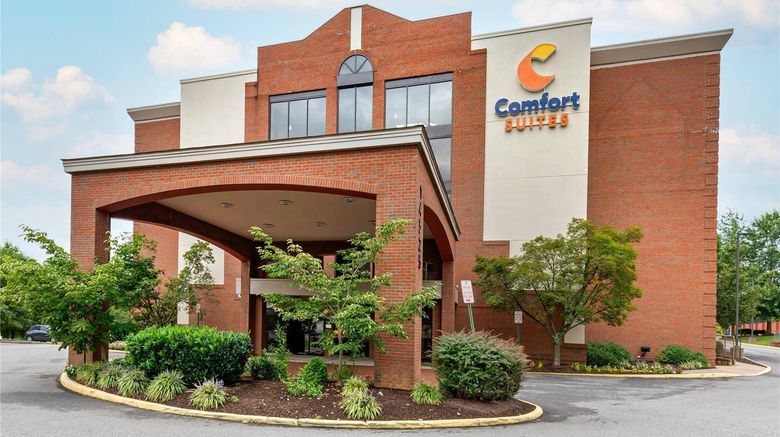 <b>Comfort Suites Near Potomac Mills Exterior</b>. Images powered by <a href="https://iceportal.shijigroup.com/" title="IcePortal" target="_blank">IcePortal</a>.