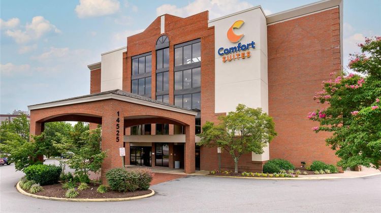 Comfort Suites Near Potomac Mills Exterior