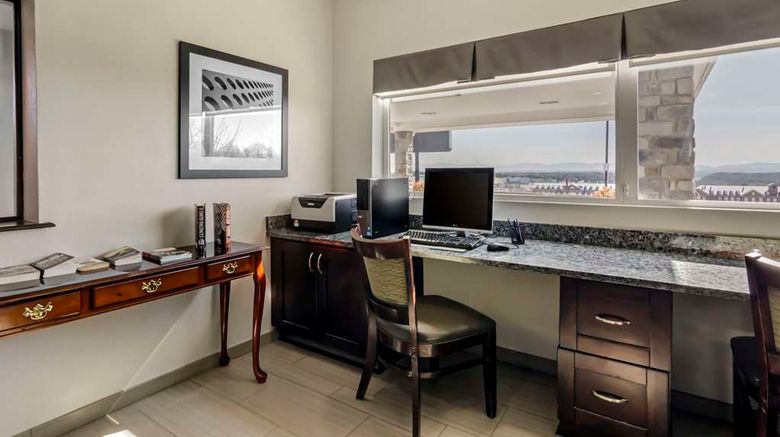 <b>Clarion Pointe Staunton East Other</b>. Images powered by <a href="https://iceportal.shijigroup.com/" title="IcePortal" target="_blank">IcePortal</a>.