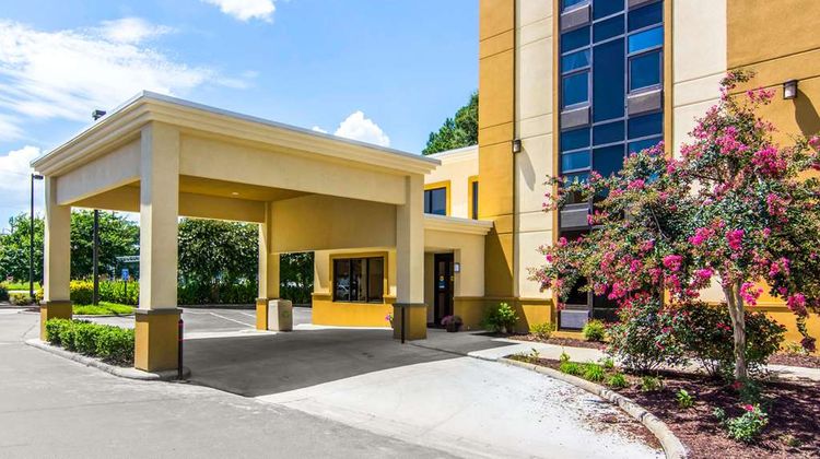 Quality Inn Newport News Exterior