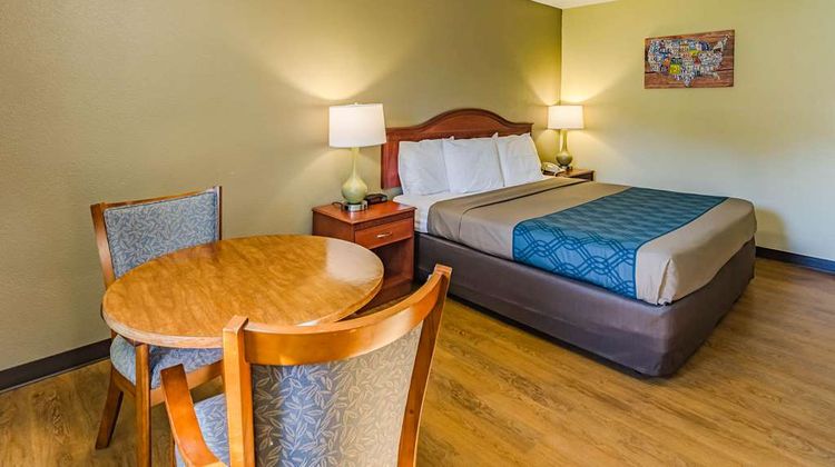 Econo Lodge Lexington Room
