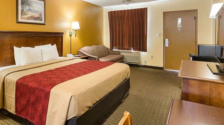 Econo Lodge Fredericksburg Room