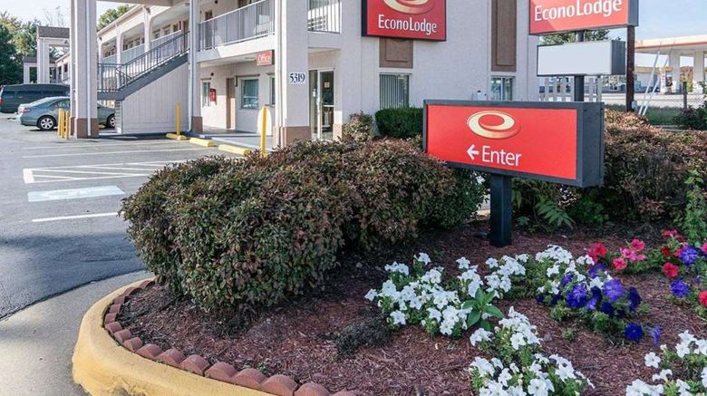 Econo Lodge Fredericksburg Exterior. Images powered by <a href="https://iceportal.shijigroup.com" target="_blank" rel="noopener">Ice Portal</a>.