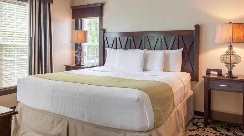 <b>Bluegreen Parkside Williamsburg, Ascend Suite</b>. Images powered by <a href="https://iceportal.shijigroup.com/" title="IcePortal" target="_blank">IcePortal</a>.