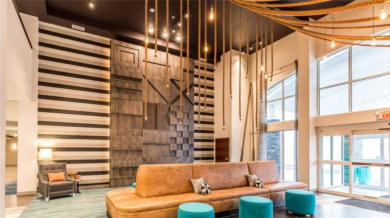 <b>Marina Bay Hotel & Suites, an Ascend Lobby</b>. Images powered by <a href="https://iceportal.shijigroup.com/" title="IcePortal" target="_blank">IcePortal</a>.