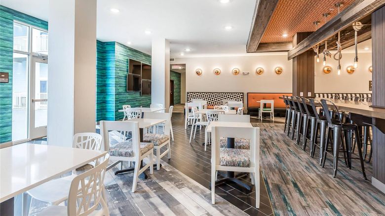 <b>Marina Bay Hotel & Suites, an Ascend Restaurant</b>. Images powered by <a href="https://iceportal.shijigroup.com/" title="IcePortal" target="_blank">IcePortal</a>.