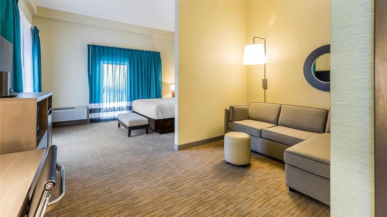 <b>Marina Bay Hotel & Suites, an Ascend Suite</b>. Images powered by <a href="https://iceportal.shijigroup.com/" title="IcePortal" target="_blank">IcePortal</a>.