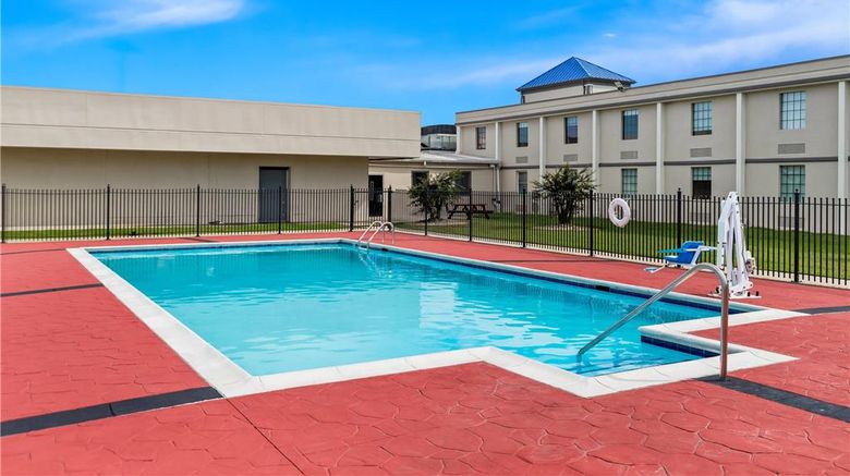 <b>Suburban Studios Chester I-95 Pool</b>. Images powered by <a href="https://iceportal.shijigroup.com/" title="IcePortal" target="_blank">IcePortal</a>.
