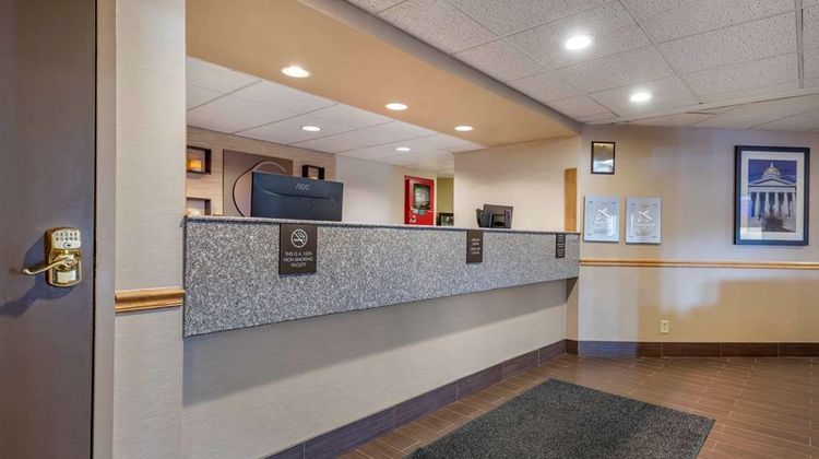 Comfort Inn & Suites Montpelier-Berlin Lobby