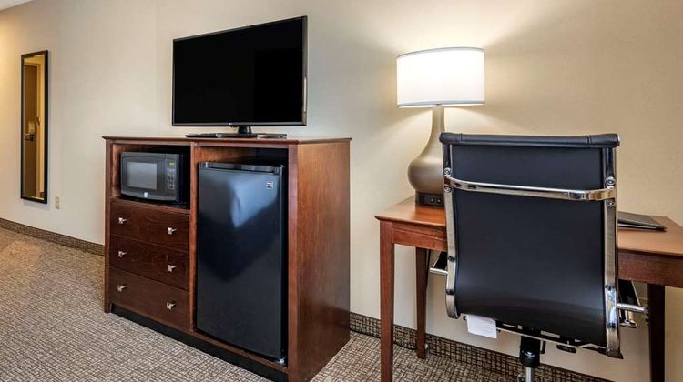 Comfort Inn & Suites Montpelier-Berlin Room