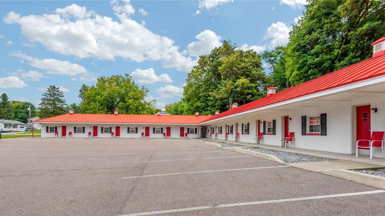 Econo Lodge Saint Albans Exterior